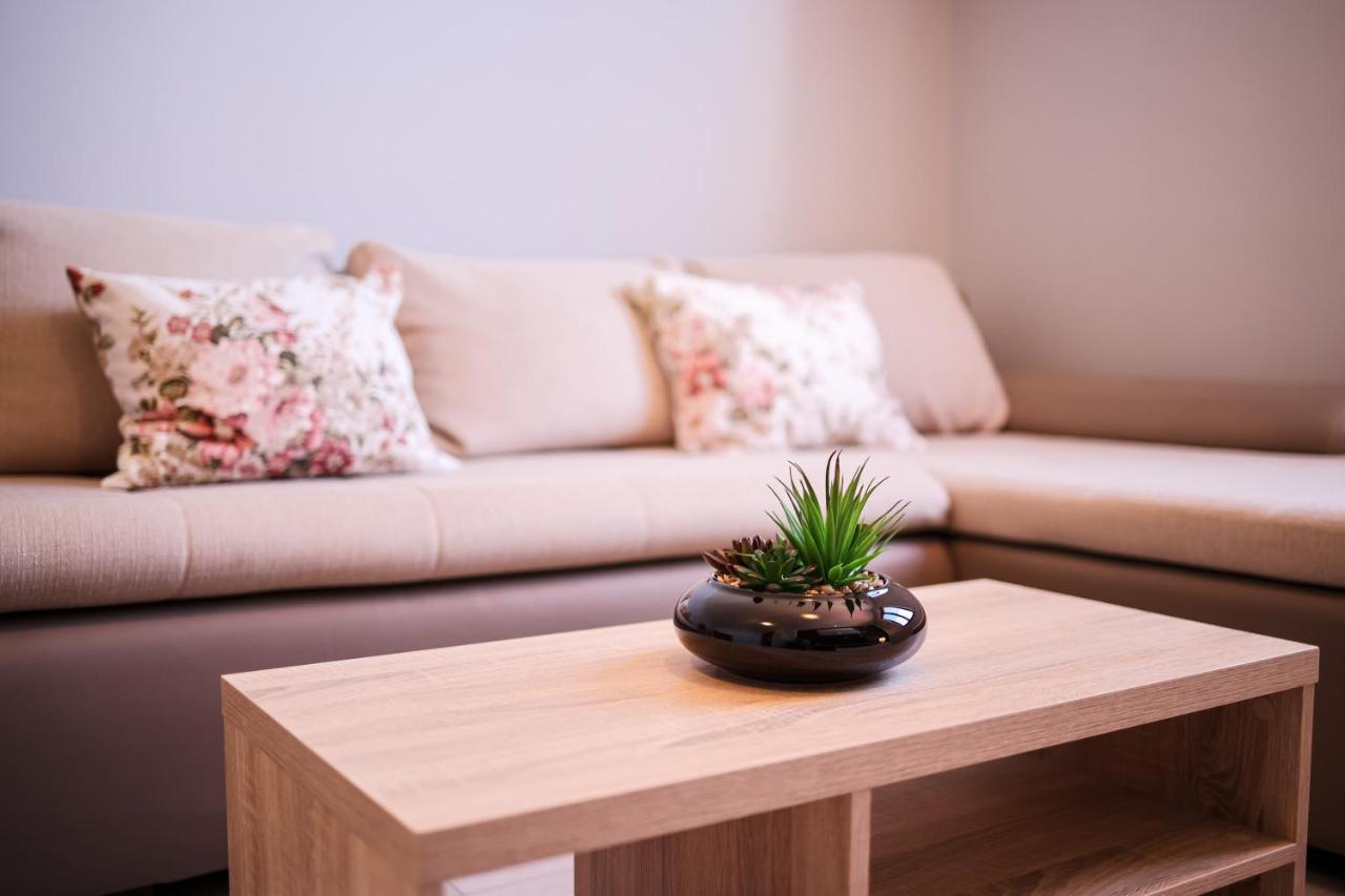 Apartment Ruza Sukošan Екстериор снимка