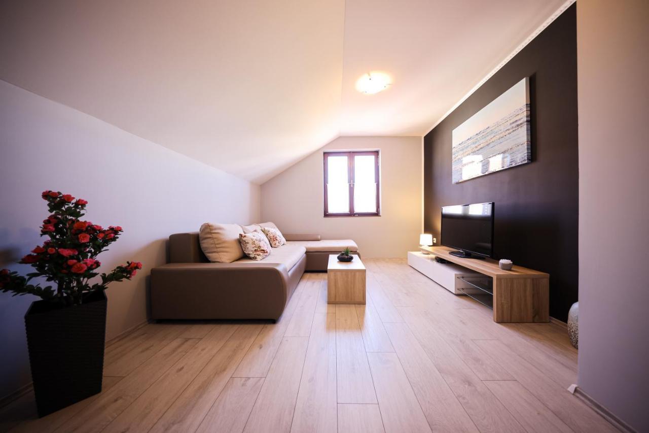 Apartment Ruza Sukošan Екстериор снимка