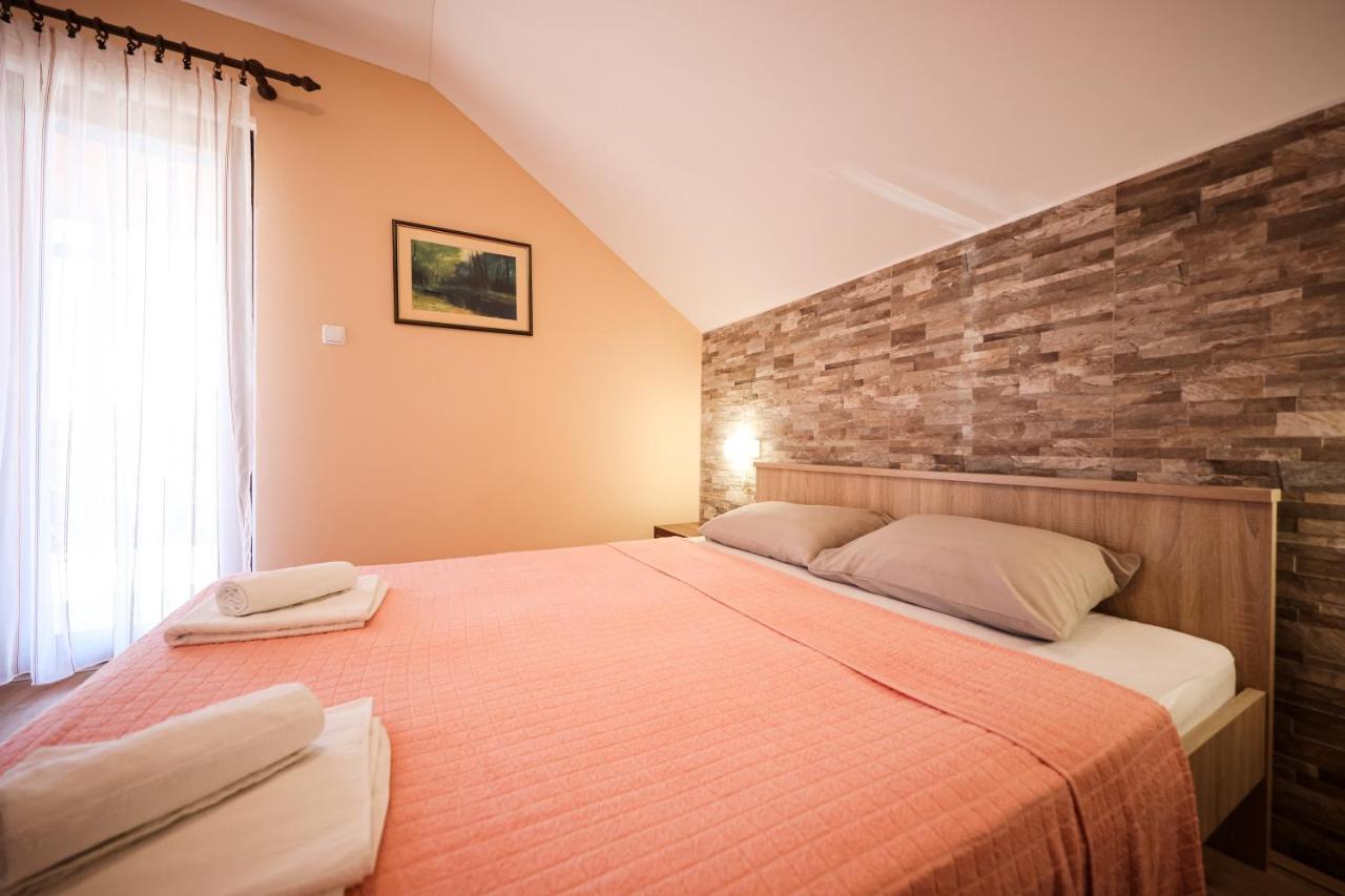 Apartment Ruza Sukošan Екстериор снимка