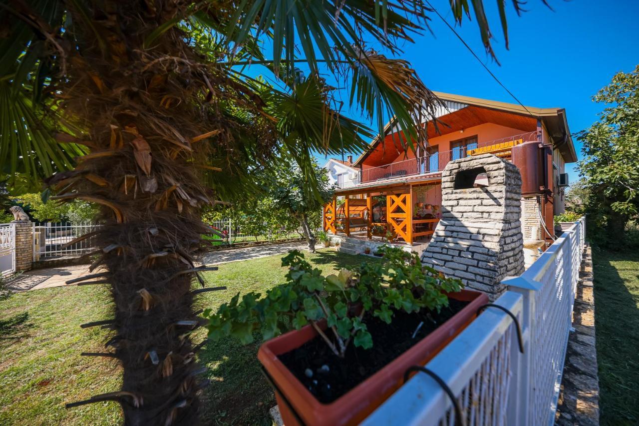 Apartment Ruza Sukošan Екстериор снимка
